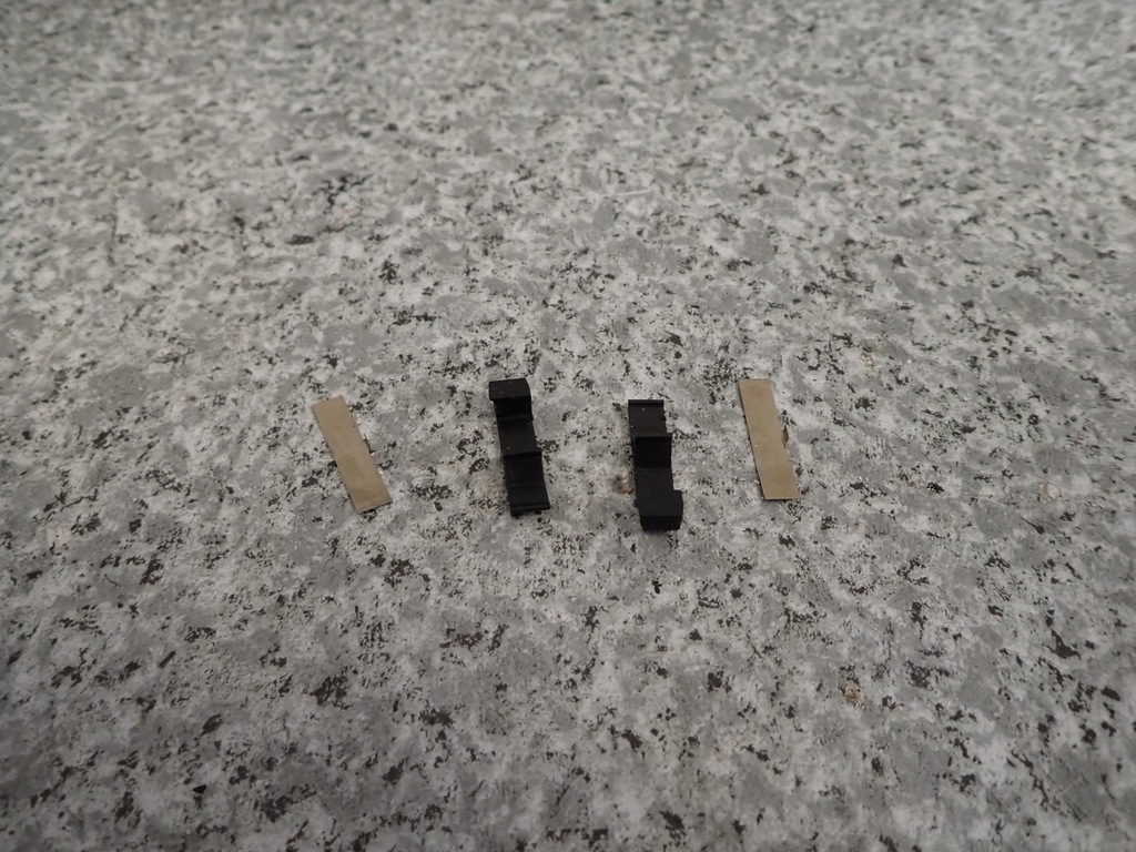 фото №7, Toyota yaris iii 11- штора панорами шторка