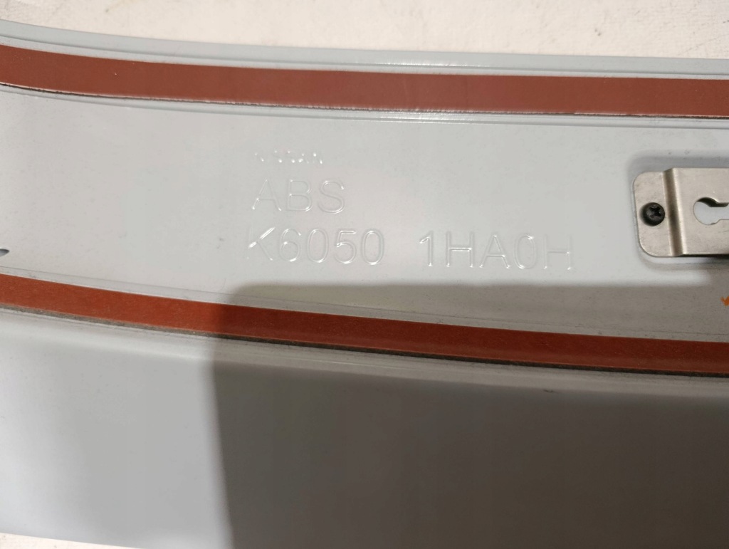 фото №8, Спойлер кришки багажника nissan micra k13 k6050-1hb0h