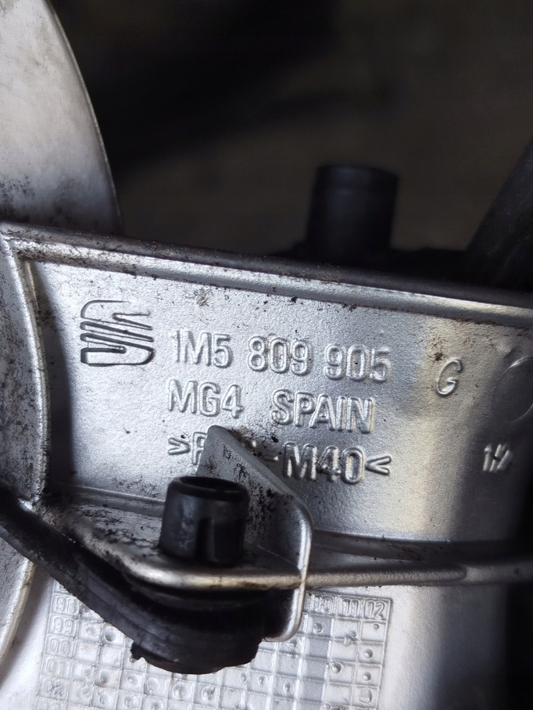 фото №7, Кришка заливної пального seat toledo 2 ii 1m5809905