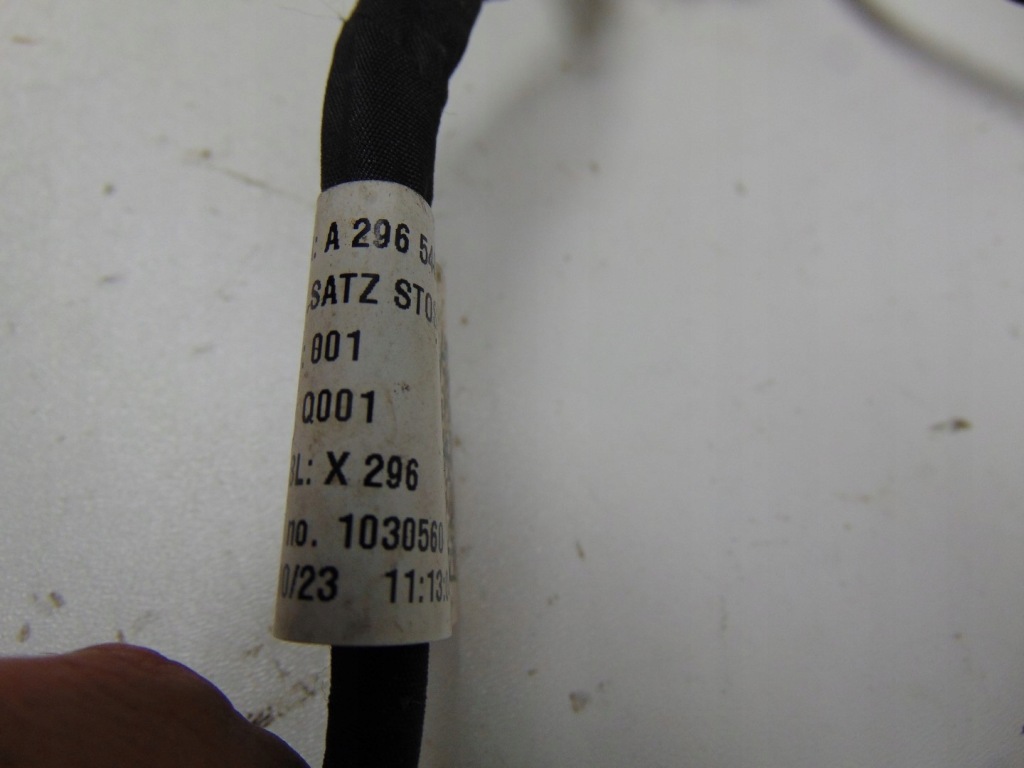 Купить Жгут парковки pdc перед mercedes eqe a2965405528