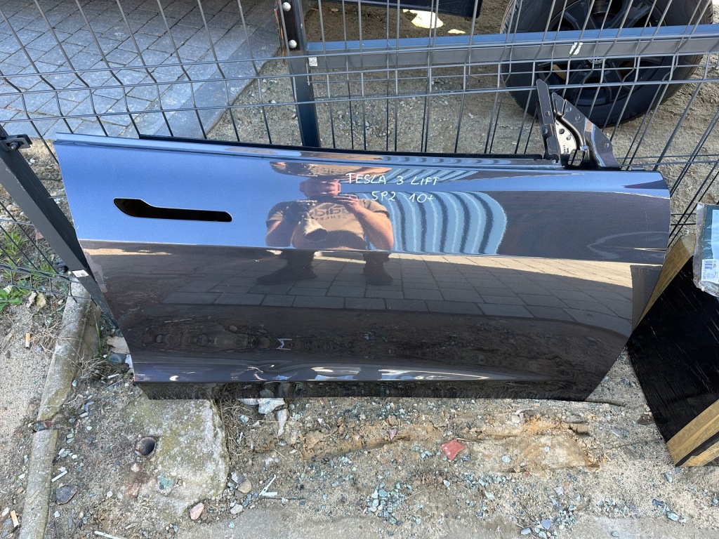 фото №1, Tesla 3 lift дверь передние правое