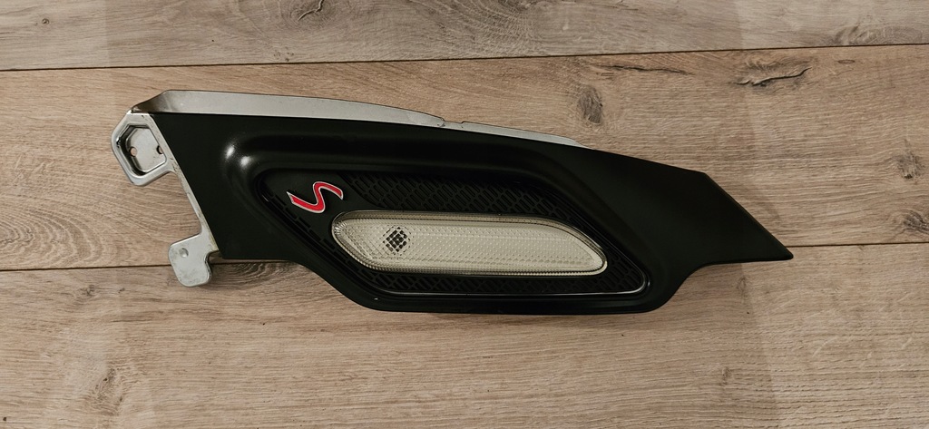 фото №1, Поворотник рамка mini countryman r60 oryg.