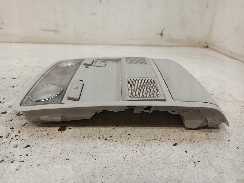 фото №9, Skoda yeti лампа освітлення салону перед 1k0867489e 1k0947133d