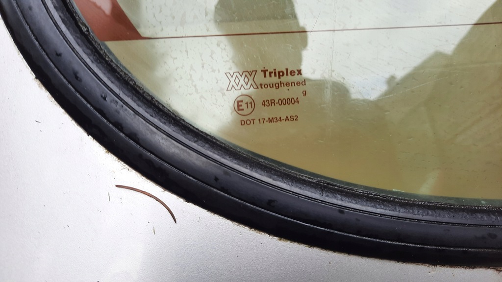 фото №3, Стекло задняя ford fiesta mk4