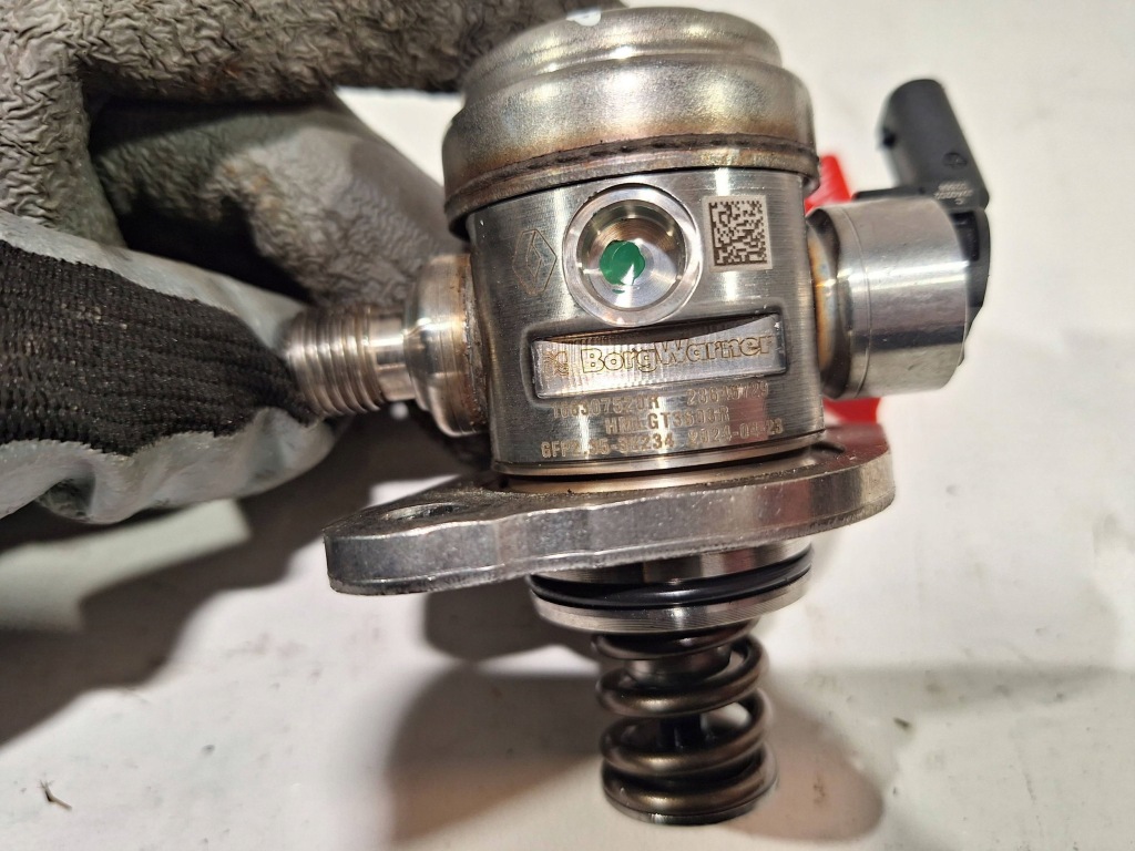 Насос пального 166307520r renault austral 1.2 e-tech 22- Доставка