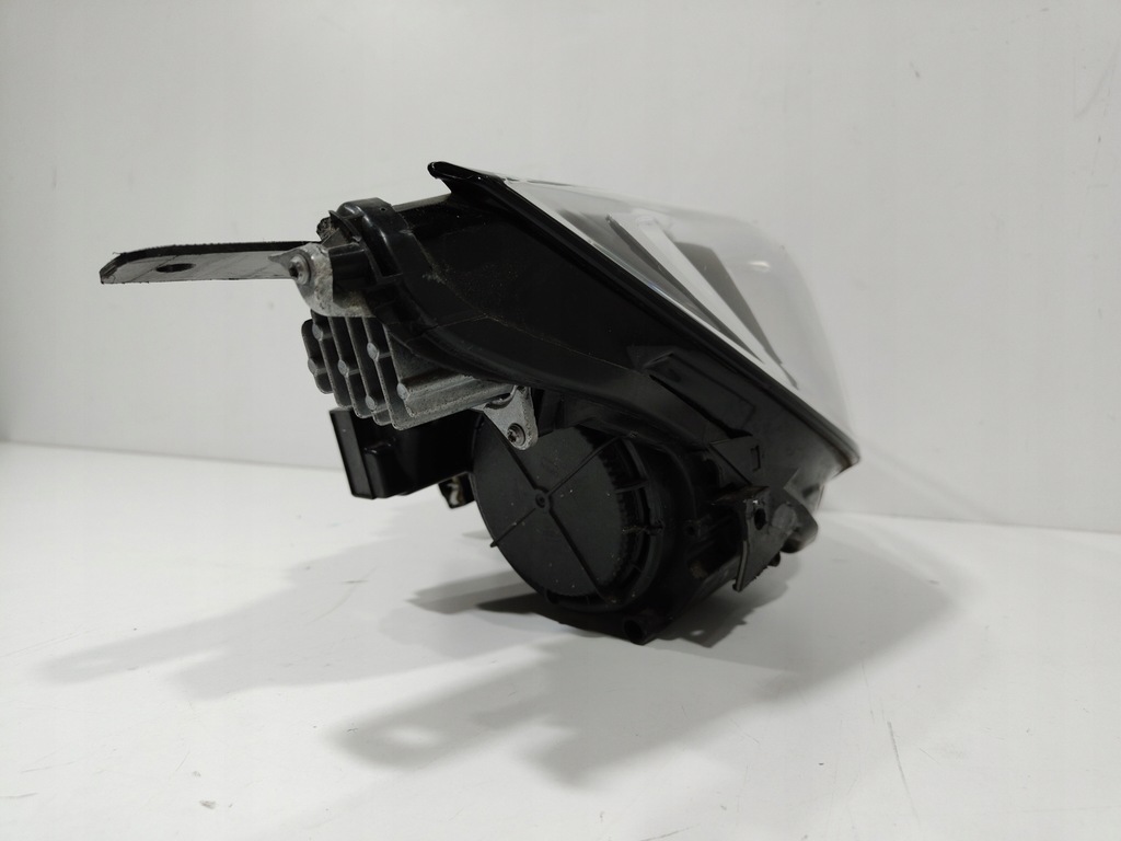 фото №11, Opel crossland x лампа перед правая передняя 13467968