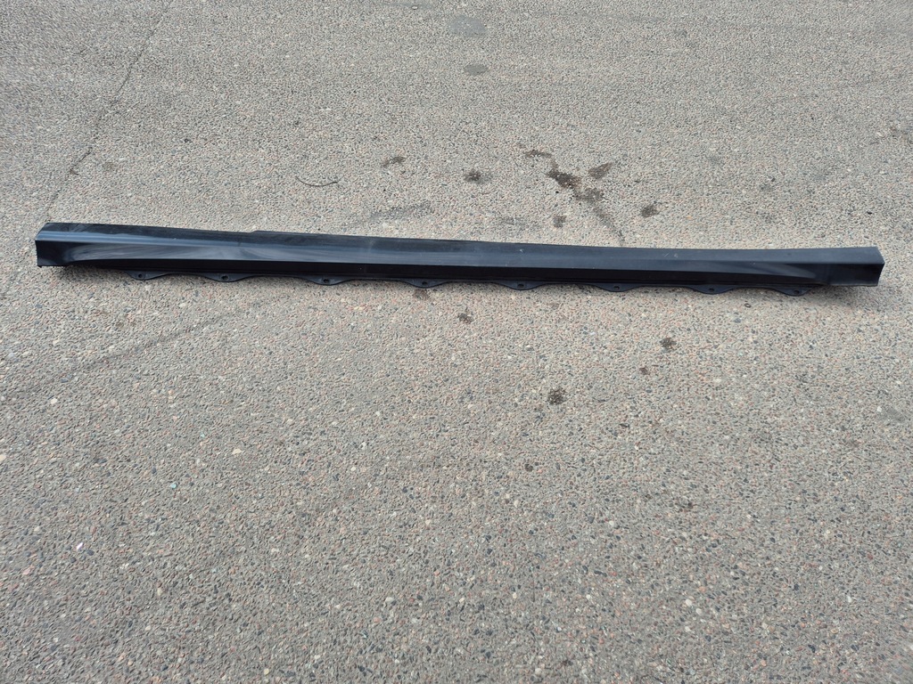 фото №1, Молдинг поріг накладка ліва 2516980754 197 mercedes r w251