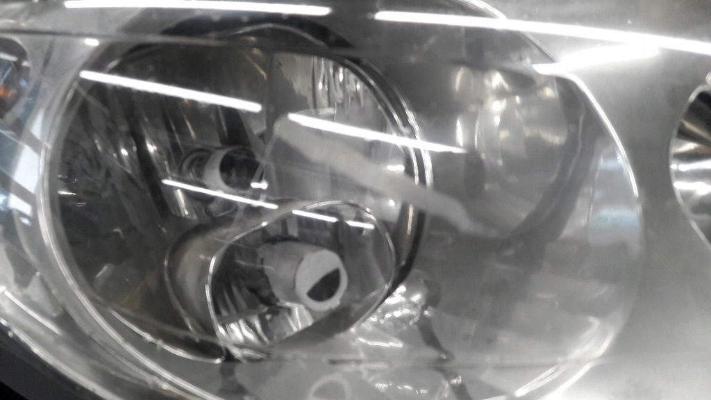 фото №9, Лампа правий перед протитуманна фара peugeot 307