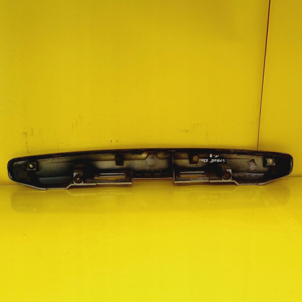 фото №12, Накладка крышки багажника mitsubishi space star mr245529 nr76