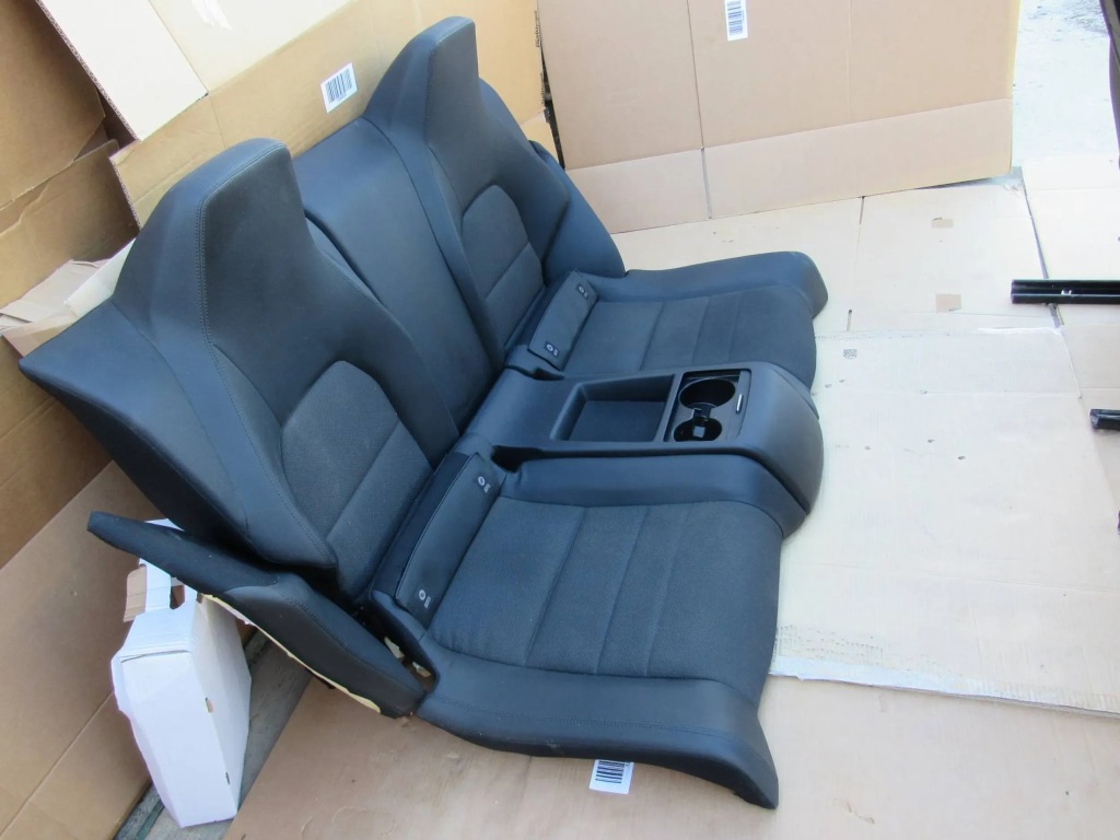 Mercedes c w204 204 coupe сидіння заднє сидіння обшивки салон комплект напівшкіра Зі Шроту