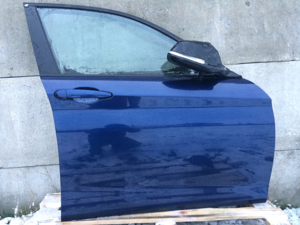 фото №1, Bmw 1 f20 lift lci дверь правый перед передние