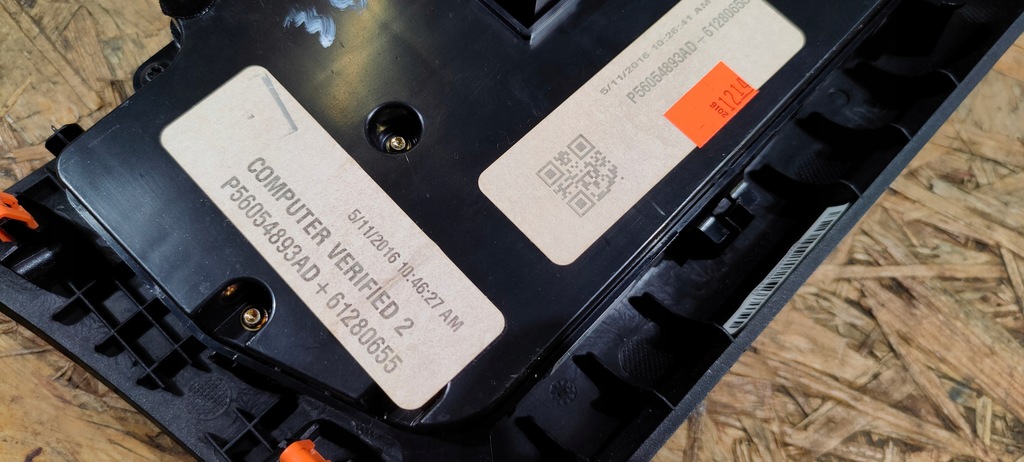 фото №8, Панель радіо кондиціонера повітропровід chrysler 300 2015-