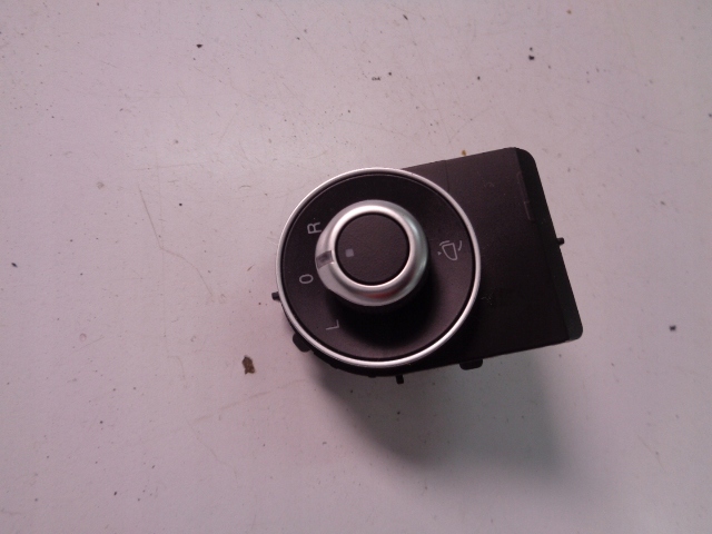 фото №1, Панель дзеркал alfa romeo stelvio 2016-