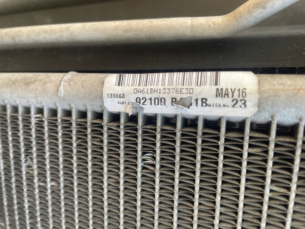 фото №9, Nissan pulsar 1.2 dig-t комплект радиатор радиатор wody интеркулер