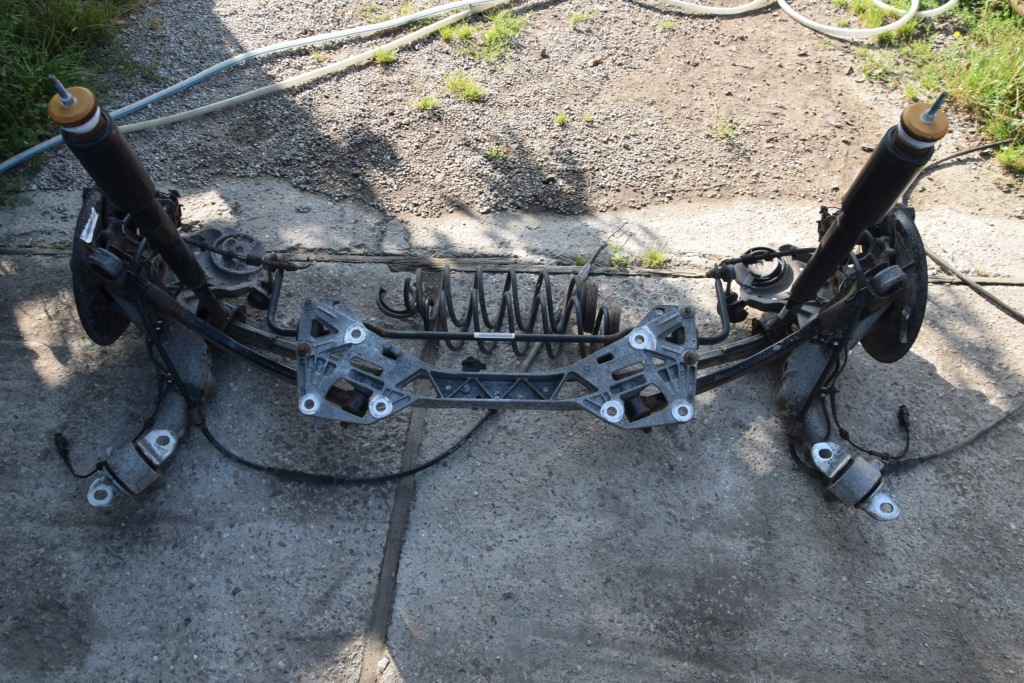 фото №4, Alfa romeo giulietta балка задня підвіска задня