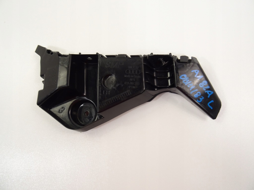 Купить A1 ii 82a направляющая бампера левый задний  82a807393