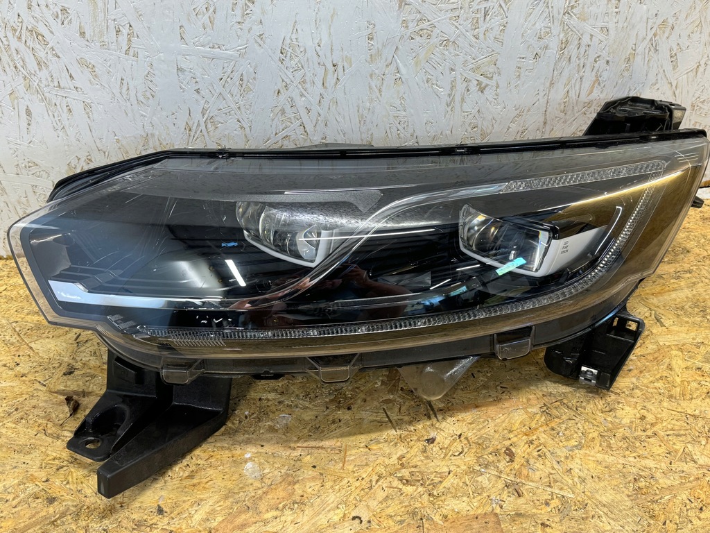 фото №1, Лампа левая renault espace 260601459r