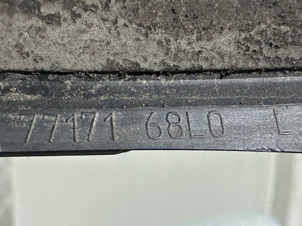 фото №5, Suzuki swift mk7 завершення жабо ліва 77171-68l0