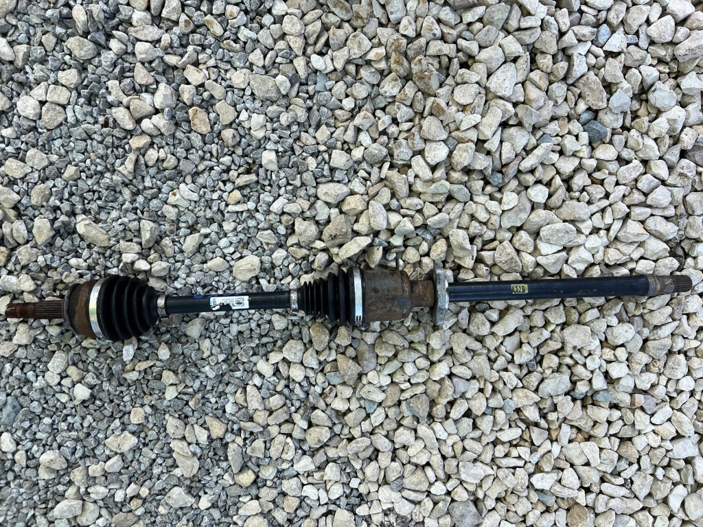 Купить Opel mokka x trax приводной вал правый  перед 1.7 cdti 4x4