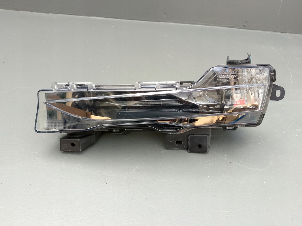 Tesla model 3 3 рестайлінг  2017- y протитуманна фара led drl лівий європа 1507932-00-c = Київ