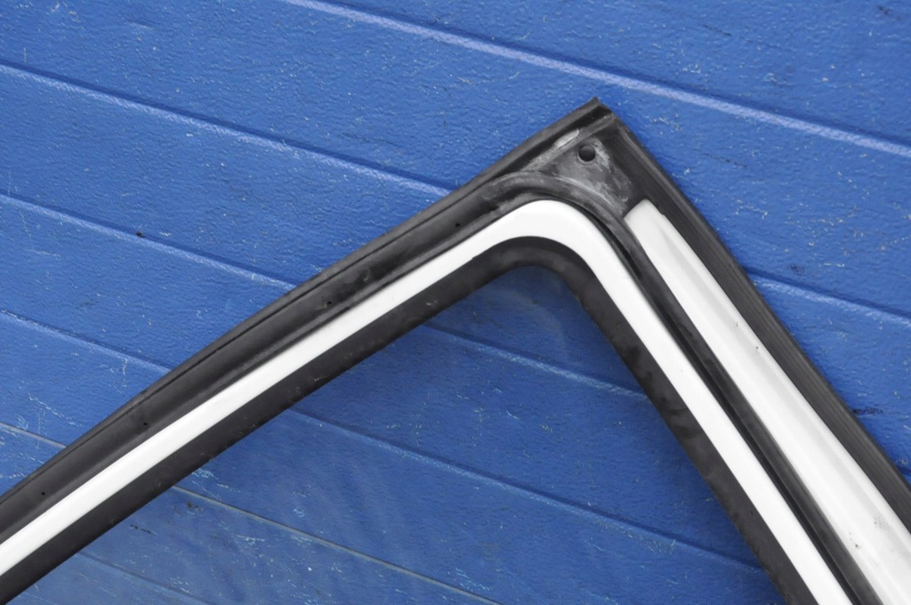 фото №10, Hyundai i20 дверь левый задняя задние 5d полный