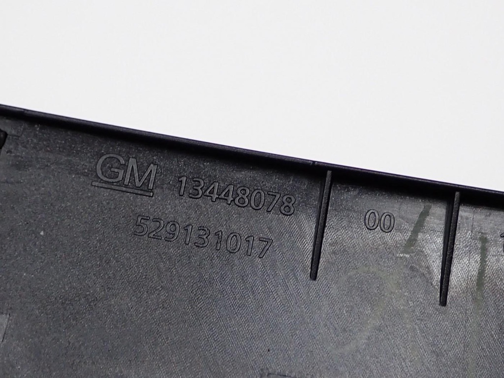 Тунель панель рамка передач бардачок європа оригінал opel astra v k 16r Ціна