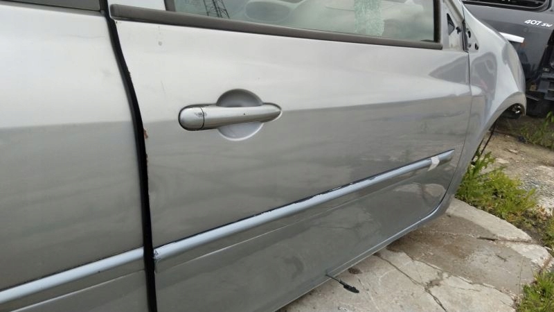 фото №3, Двері праве правий перед renault clio iii 3d san913