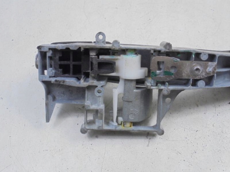 фото №3, Citroen c3 picasso ручка наружная правая перед