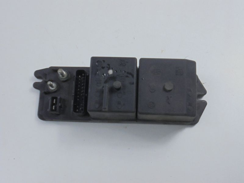 фото №1, Alfa romeo 166 коробка предохранителей 2.0b