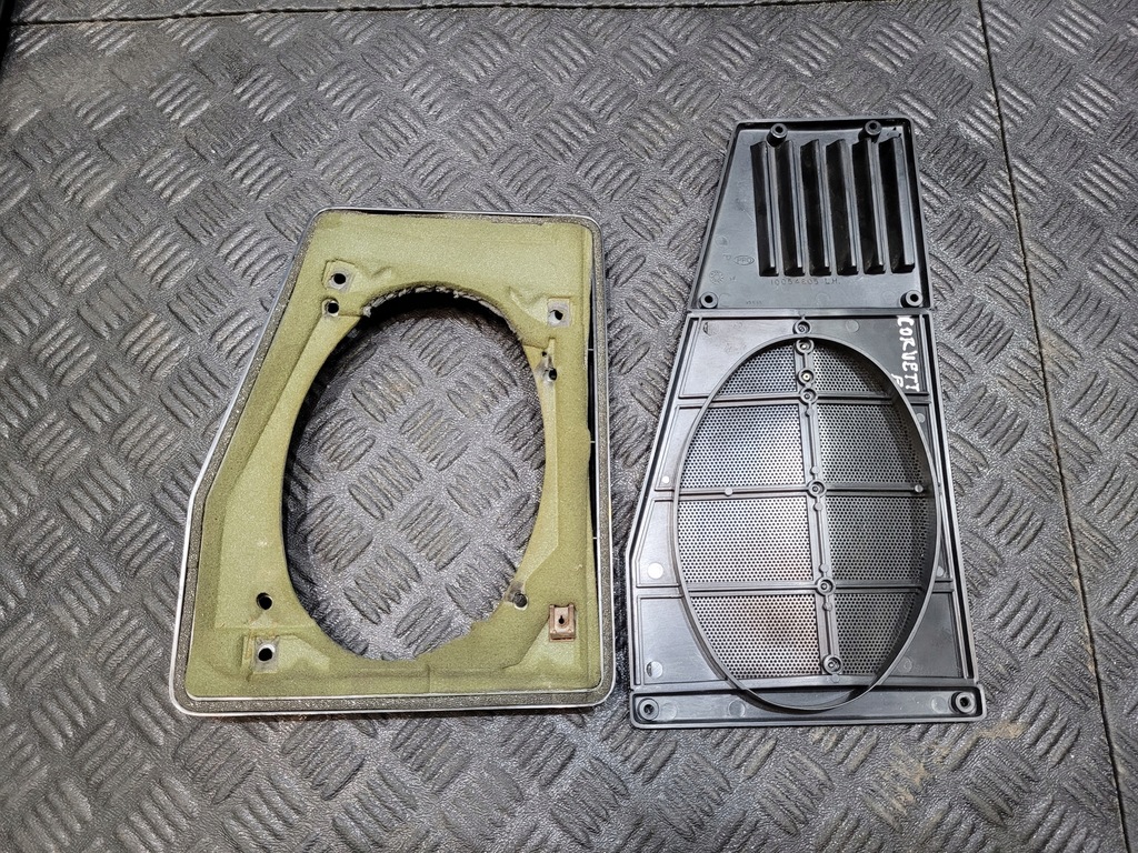 фото №7, Защита динамика кронштейн накладка правая левая chevrolet corvette c4