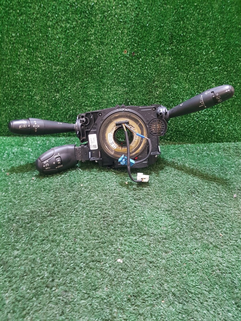 фото №1, Переключатель комбинированный citroen ds-3 2011 96667326xt