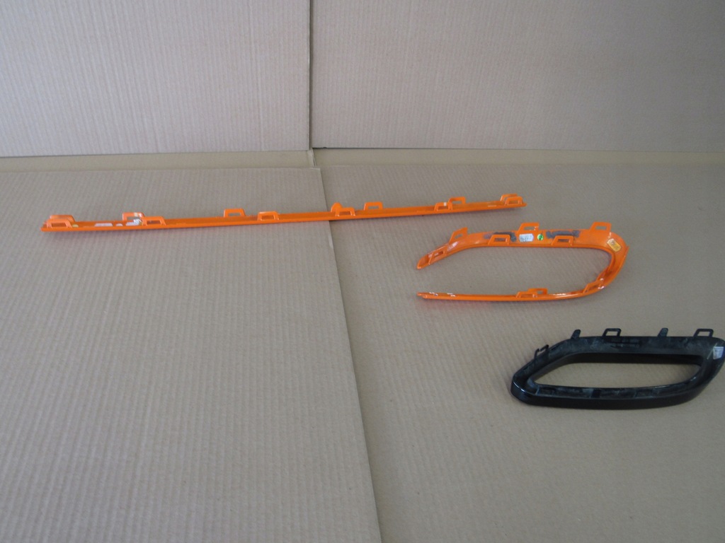 фото №5, Mercedes w118 cla amg молдинг бампера задняя