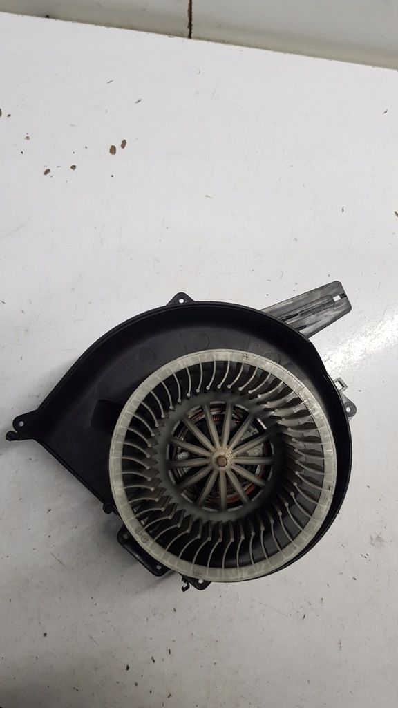 фото №1, Вентилятор воздуходувка seat ibiza iv