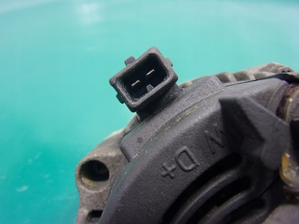 Купить Audi a4 b5 1.8 20v генератор 028903018ax