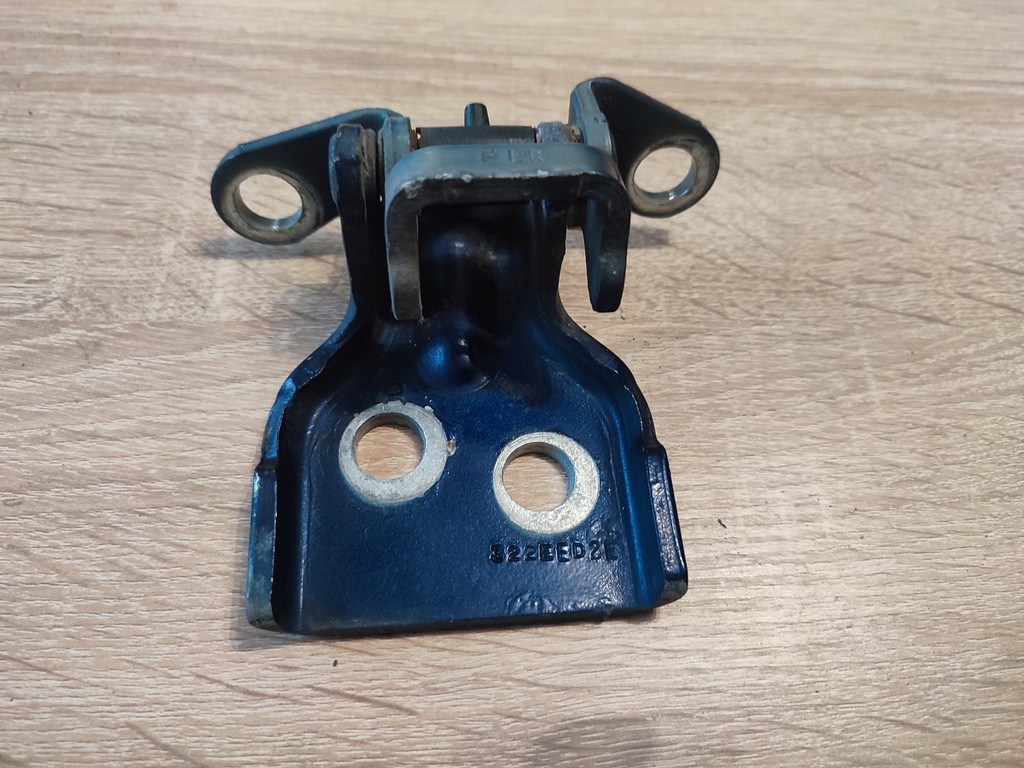 фото №8, Петли дверь правый перед ford fiesta mk6