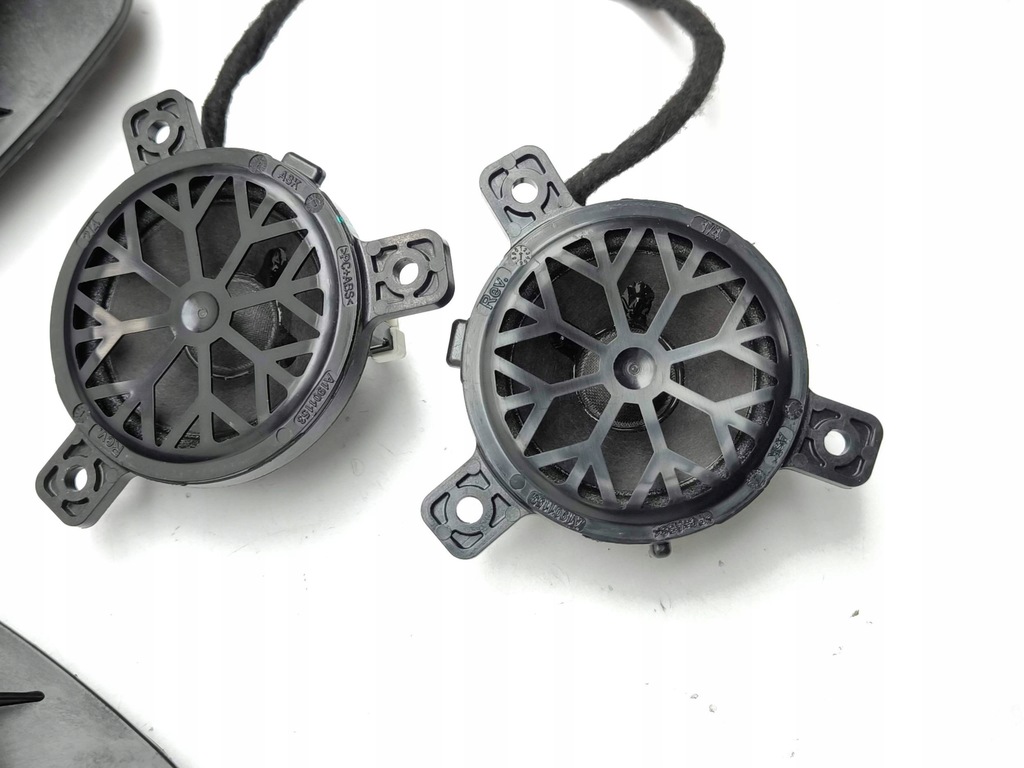 фото №11, Citroen c4 iii e-c4 2024 набір аудіо