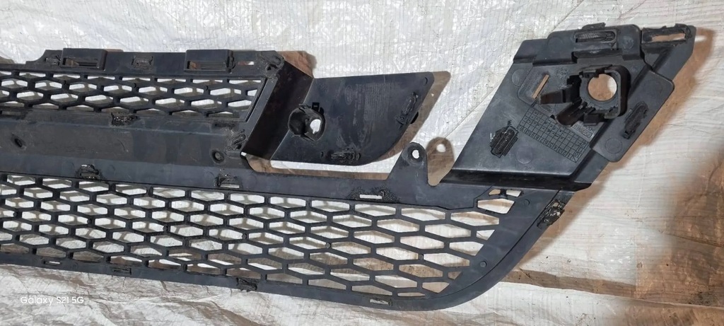 фото №8, Решётка средняя бампера передняя land rover evoque lift