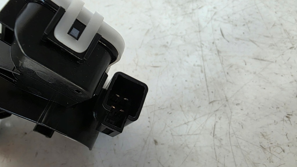 фото №5, Замок крышки багажника mazda 6 iii gj 2013 kombi