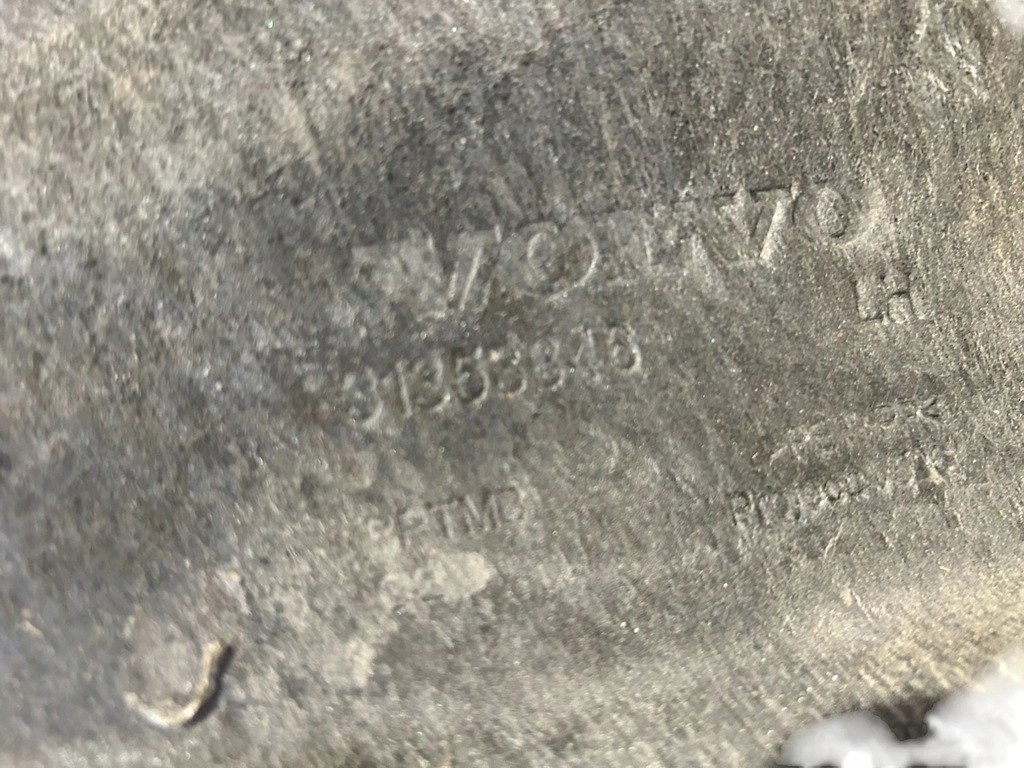 фото №9, Volvo xc90 2018 підкрилок задні