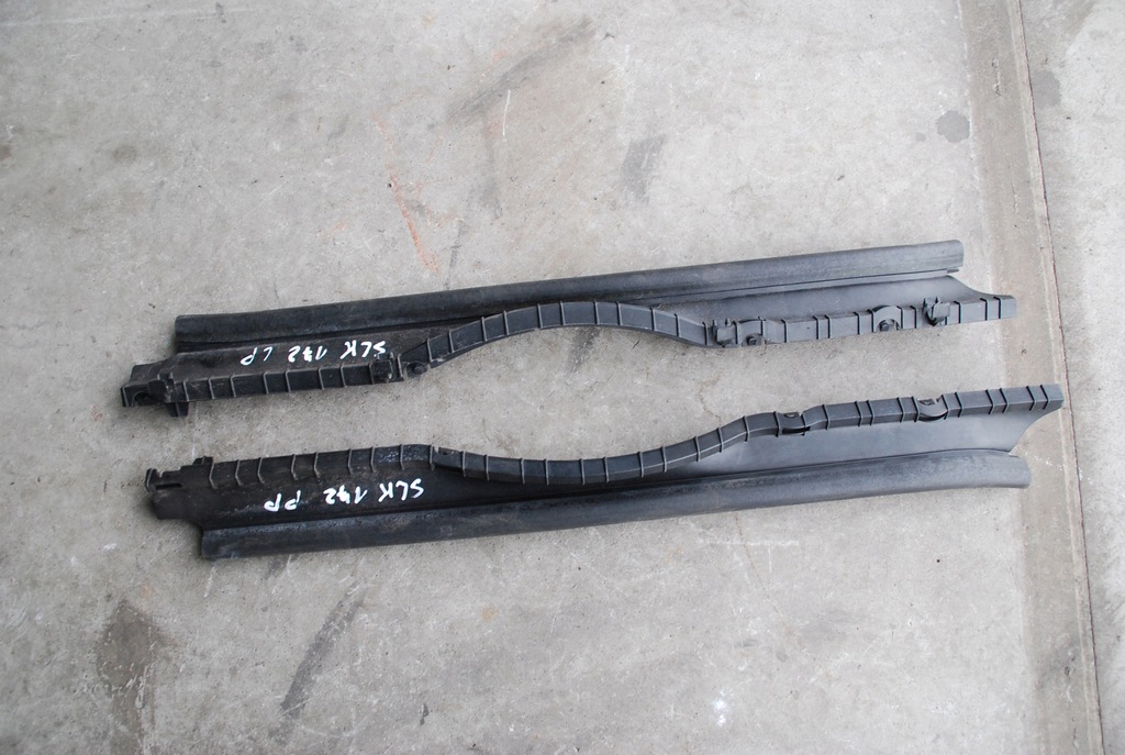 фото №1, Slk250 w172 r172 кронштейн шумоизоляция капот l / p