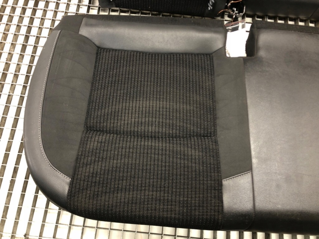 фото №3, Заднє сидіння drugi ряд citroen c4 ii хетчбек сидіння середня