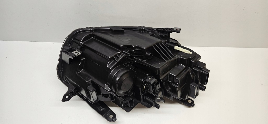 Dacia duster 2 2 рестайлинг  фара full led левый фара 260602287r с Разборки