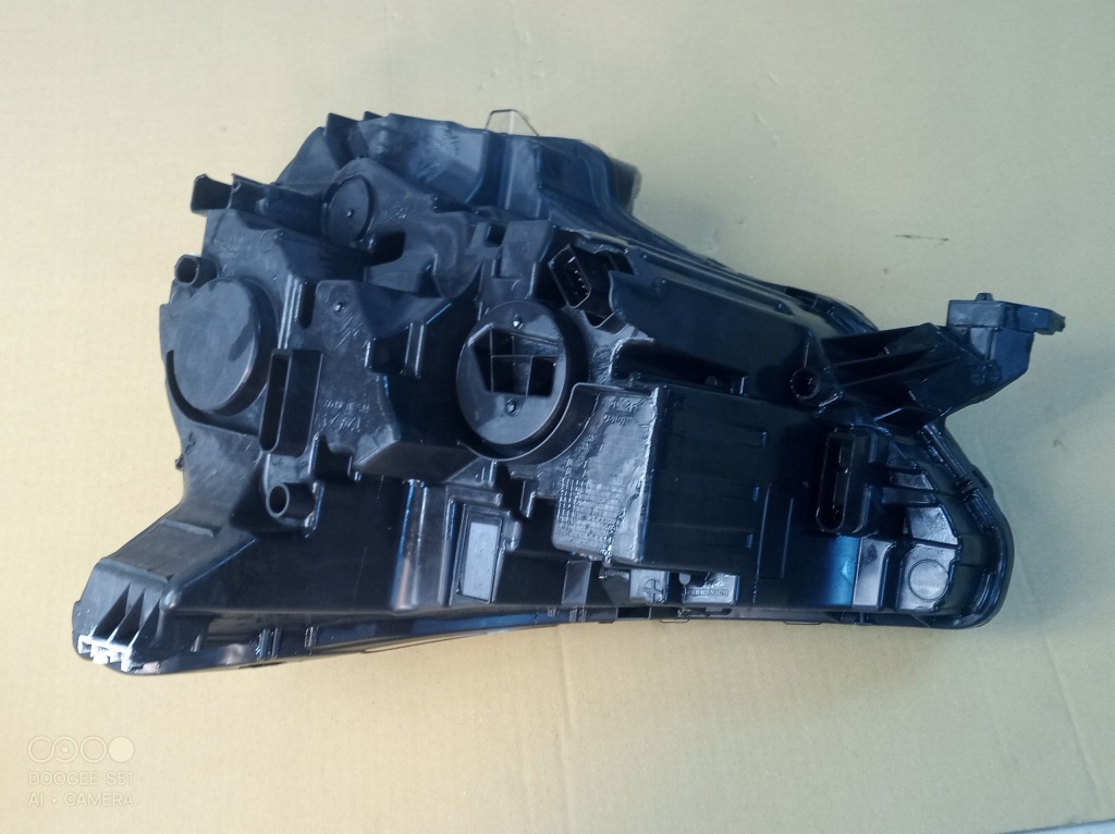 фото №3, Лампа передня перед права citroen c4 iii 3 full led 20-