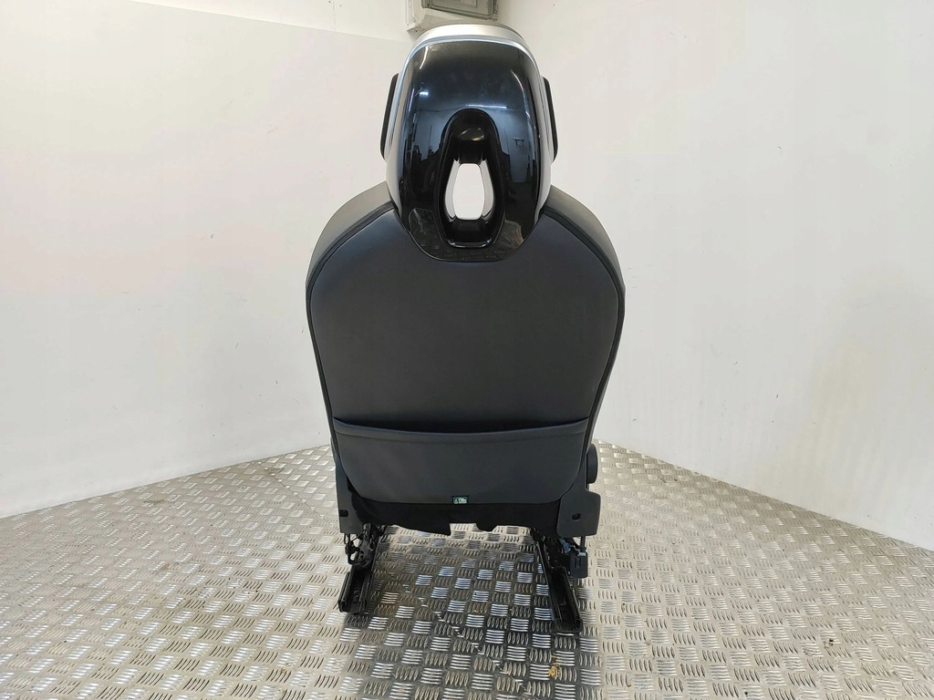 фото №5, Nissan juke ii f16 2020 обивка / комплект