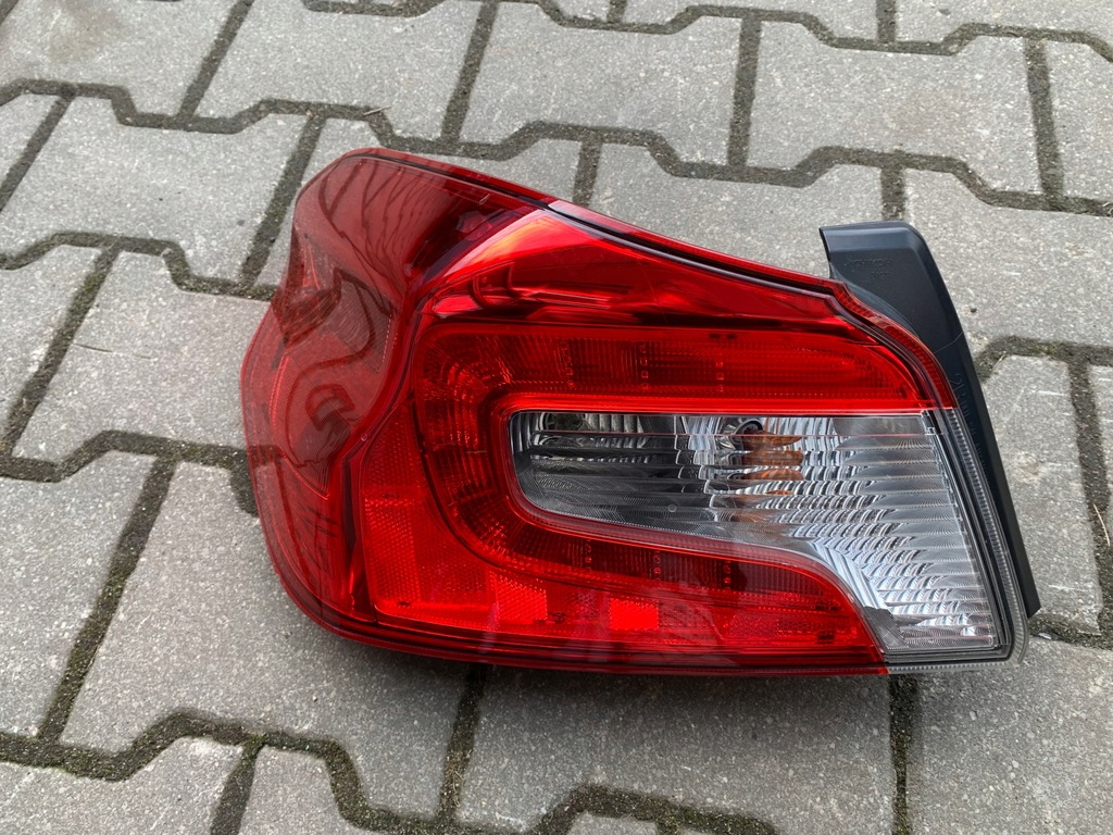 фото №1, Subaru wrx sti va sedan лампа левый задняя led оригинал