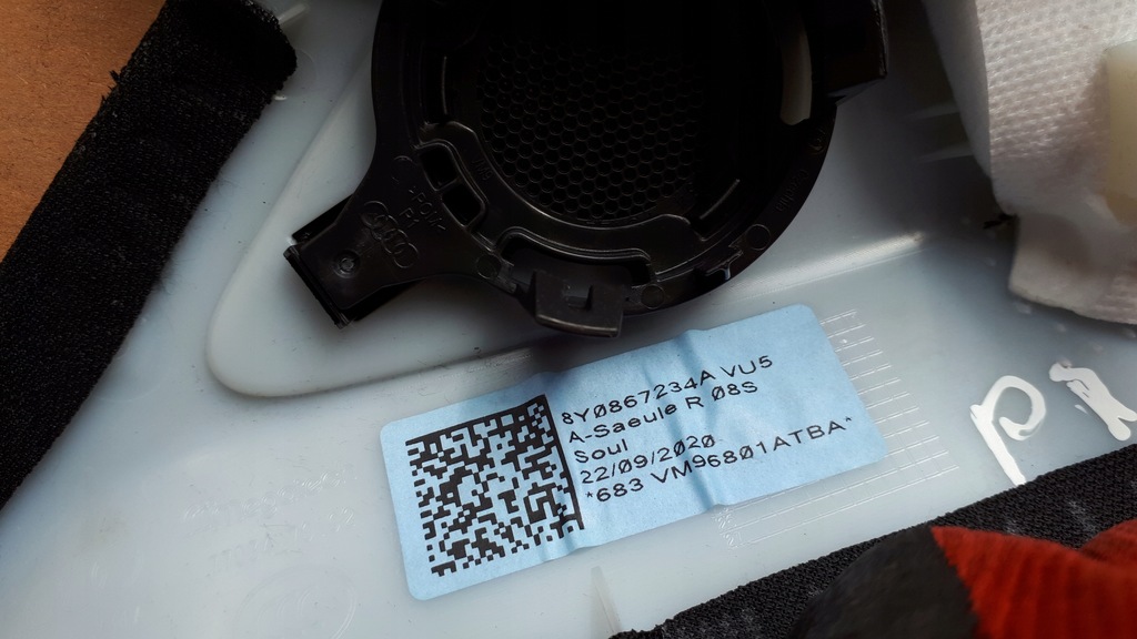 фото №13, A3 8y захист стійка права правий перед sline