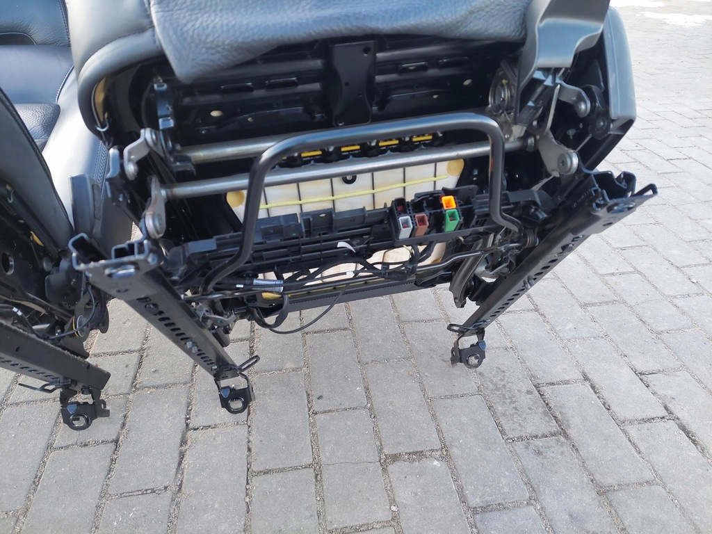 фото №16, Сиденье левый правый с подогревом volvo xc70 ii v70 iii