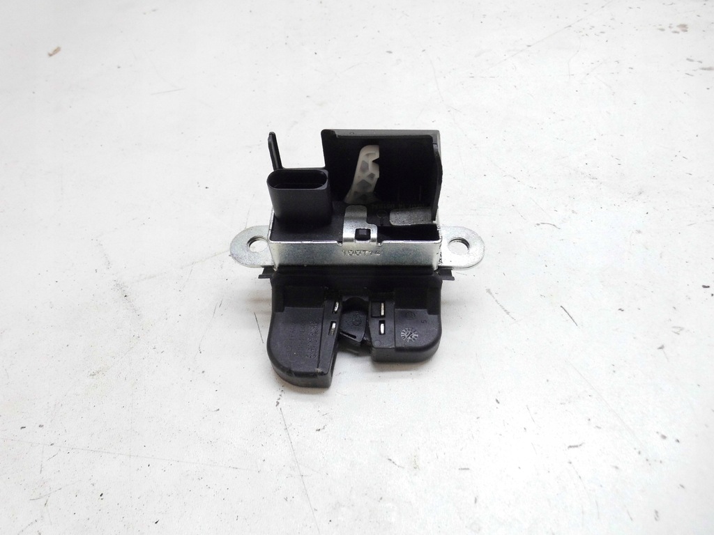 фото №14, Замок задній кришки skoda yeti 2009-2010 5l6827505b