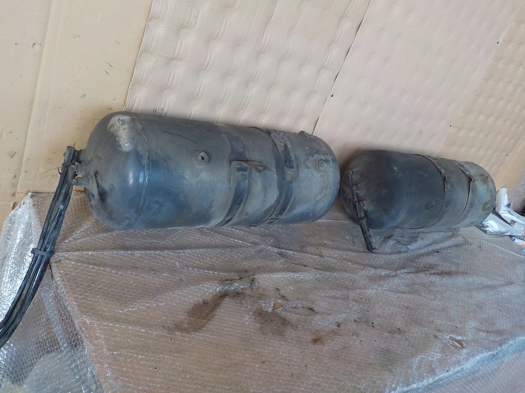 фото №8, Magnum dxi 460 бак воздуха 7420904411