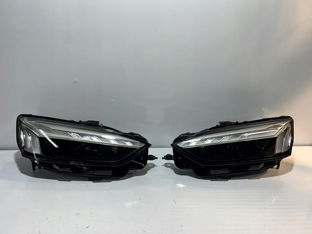 фото №1, Audi a5 8w6 lift matrix лампа левая правая